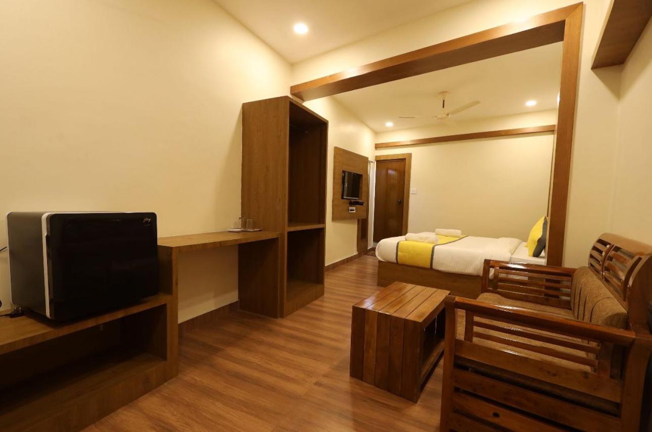 Hotel President Park Coimbatore Exterior photo